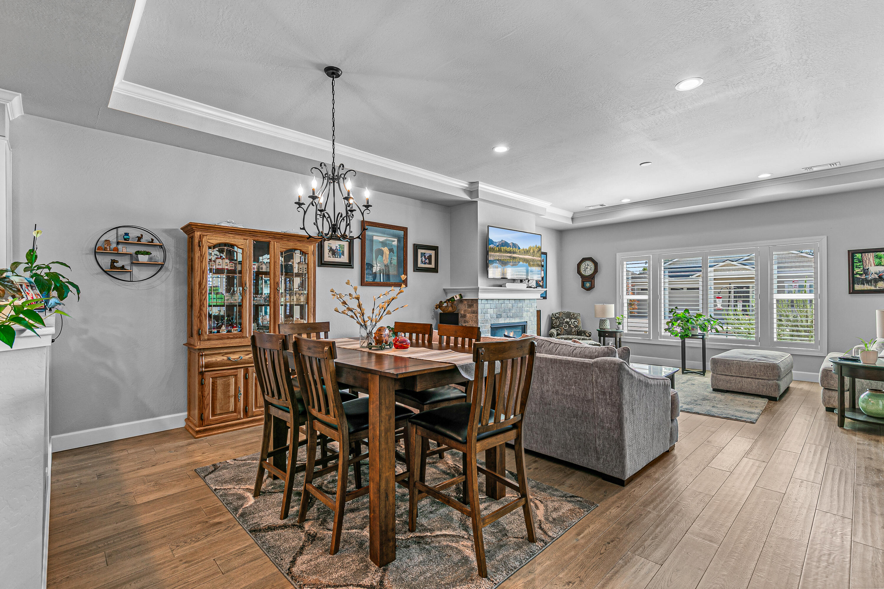 448 Cheney Loop Central Point, OR 97502 - Photo 14 of 24 9R9A9028