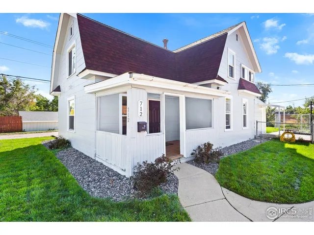 $320,000 | 712 East 6th Avenue, Fort Morgan, CO 80701