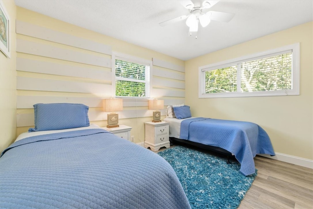 241 Broadway Street St. Simons Island, GA 31522 - Photo 31 of 46