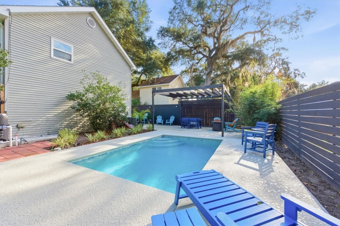 241 Broadway Street St. Simons Island, GA 31522 - Photo 35 of 46