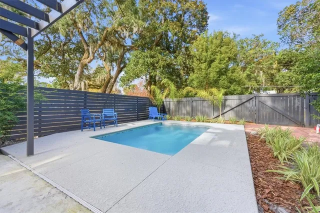 $825,000 | 241 Broadway Street, St. Simons Island, GA 31522