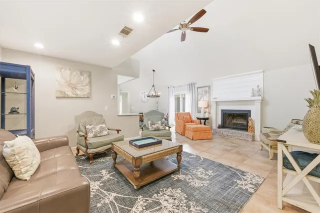 $825,000 | 241 Broadway Street, St. Simons Island, GA 31522