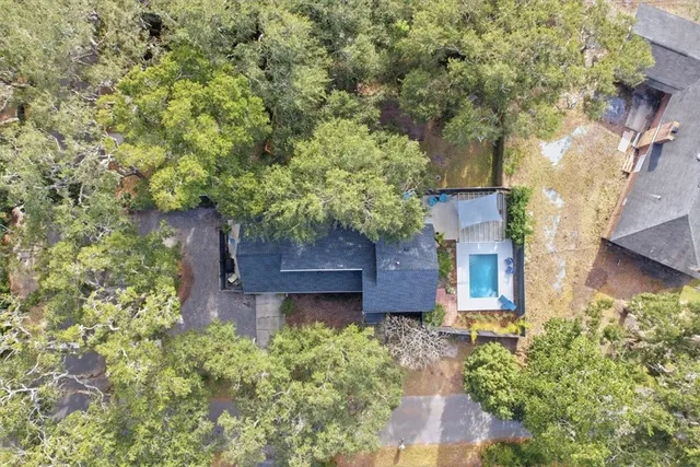 $825,000 | 241 Broadway Street, St. Simons Island, GA 31522