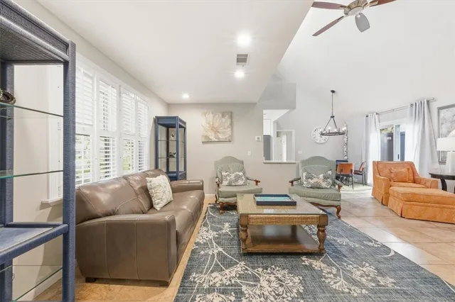 $825,000 | 241 Broadway Street, St. Simons Island, GA 31522