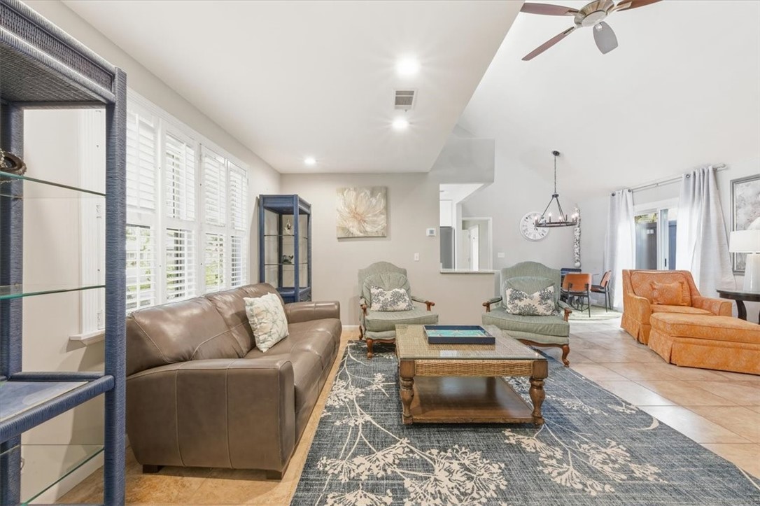 241 Broadway Street St. Simons Island, GA 31522 - Photo 5 of 46