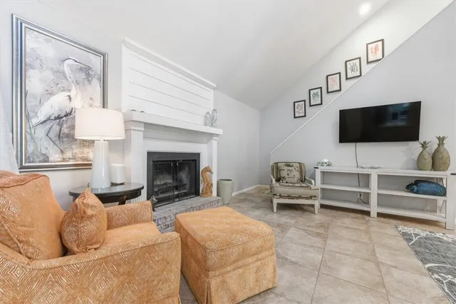 $825,000 | 241 Broadway Street, St. Simons Island, GA 31522