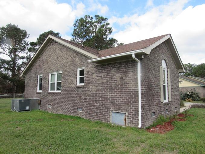 127 Marion Road Summerville, SC 29486 - Photo 4 of 43 marion lampton tupelossss 076