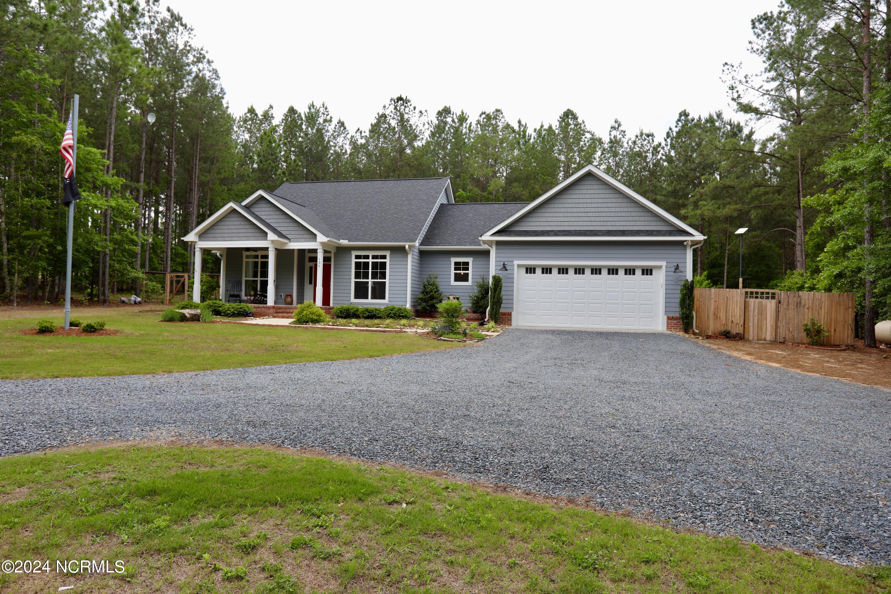 135 Autumn Ridge Lane Aberdeen, NC 28315 - Photo 15 of 78 023A9443