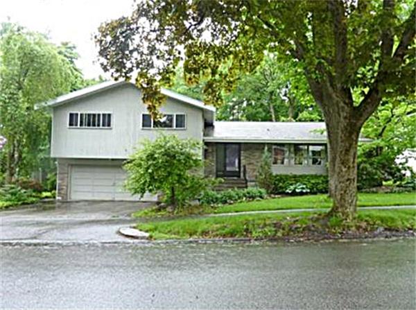 59 Woodcliff Road Brookline, MA 02467 - Photo 8 of 8