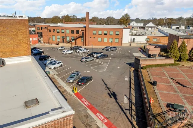 $1,800 | 1642 South Broad Street, Unit 21, Commerce, GA 30529