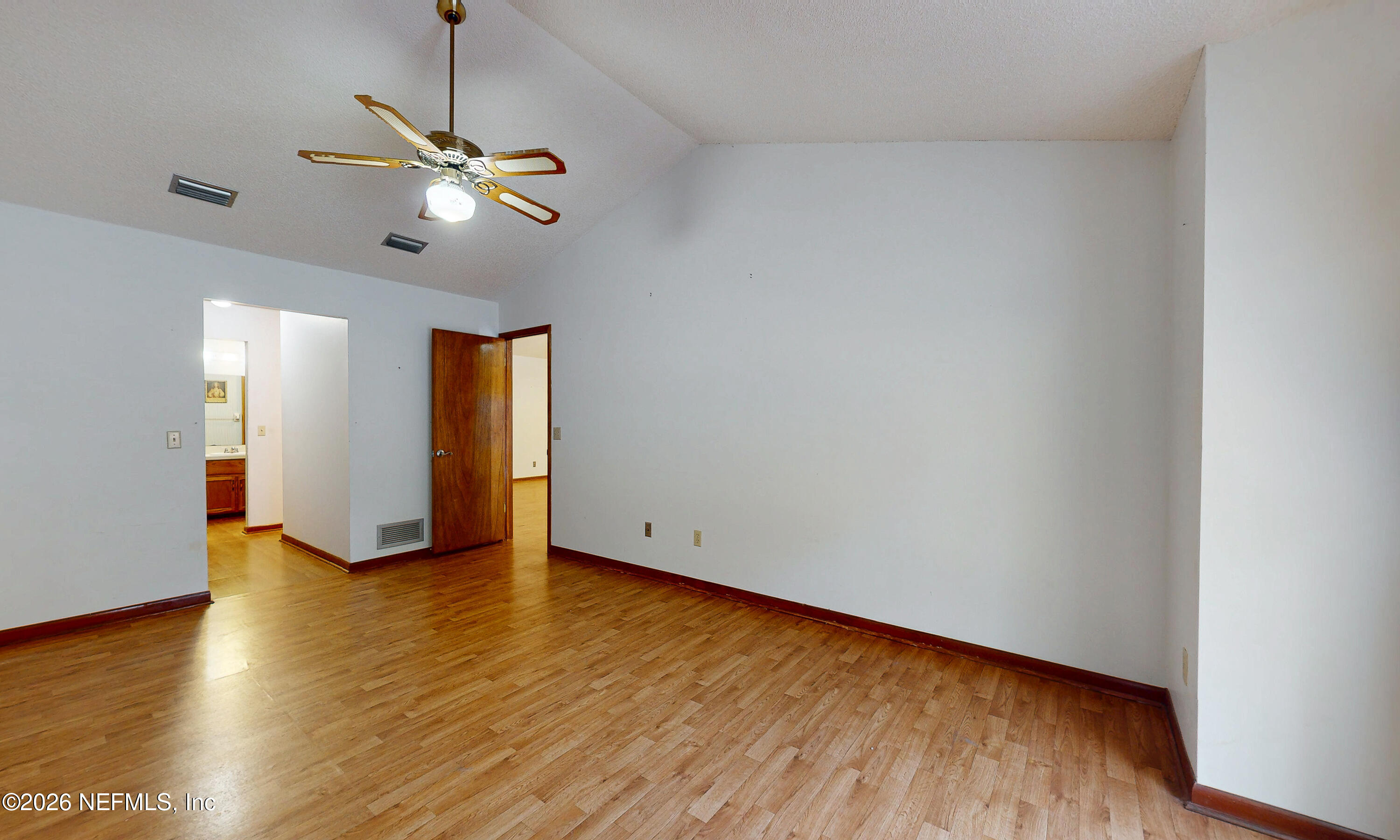 2781 Camel Circle Middleburg, FL 32068 - Photo 15 of 43 Owners Bedroom