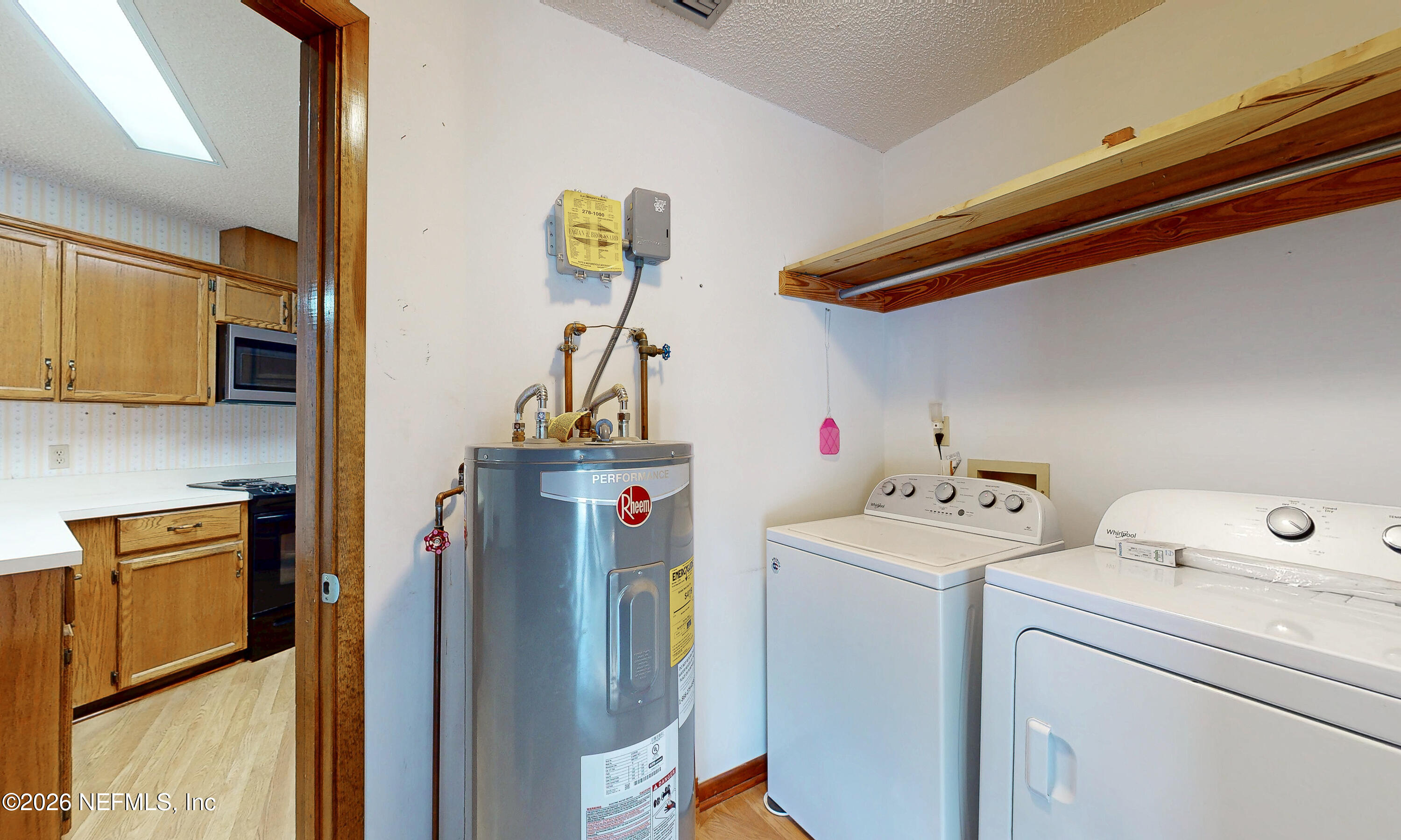 2781 Camel Circle Middleburg, FL 32068 - Photo 27 of 43 Laundry Room