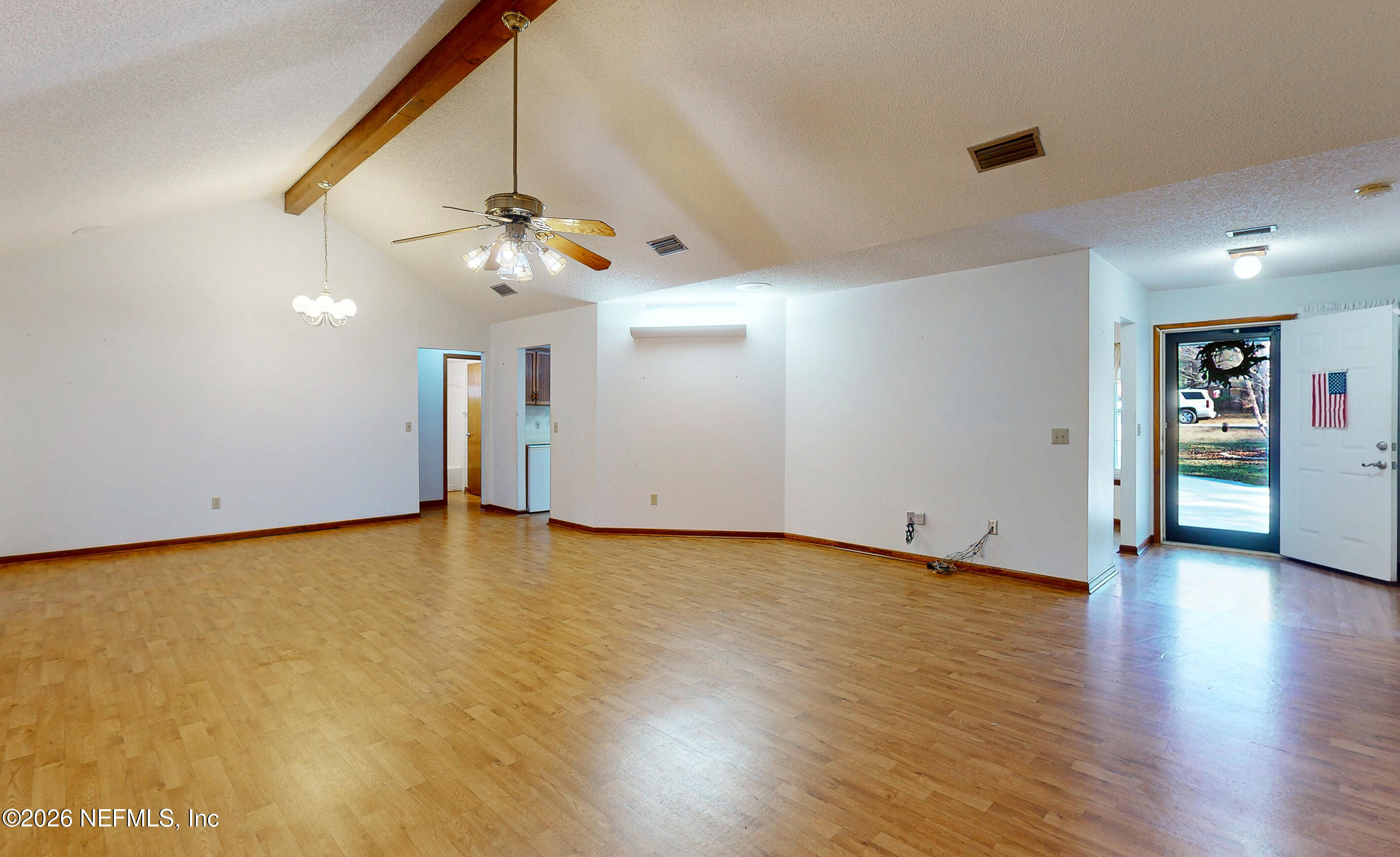 2781 Camel Circle Middleburg, FL 32068 - Photo 4 of 43 Living Room