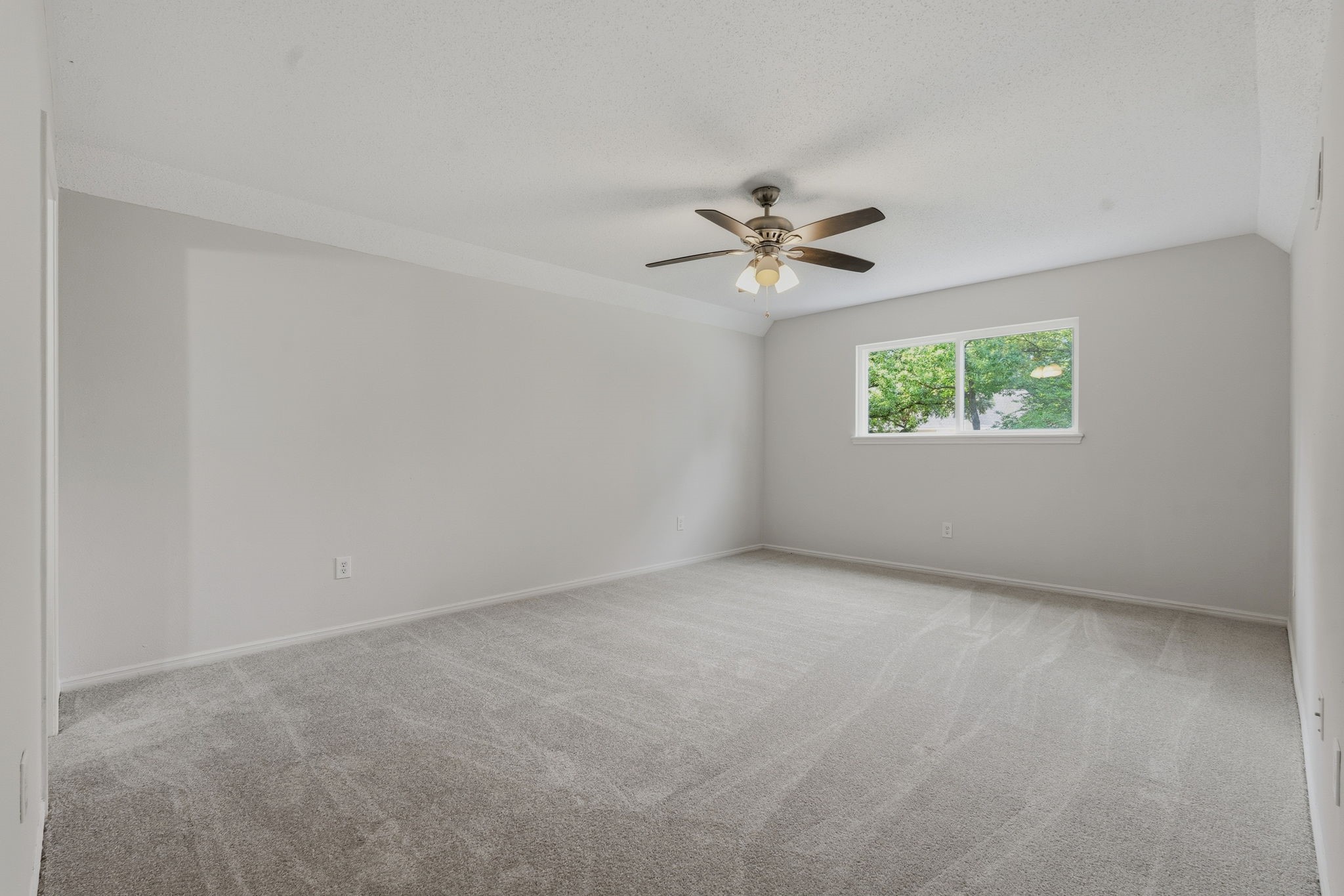 8122 Oak Moss Drive Spring, TX 77379 - Photo 26 of 36 Bed 3