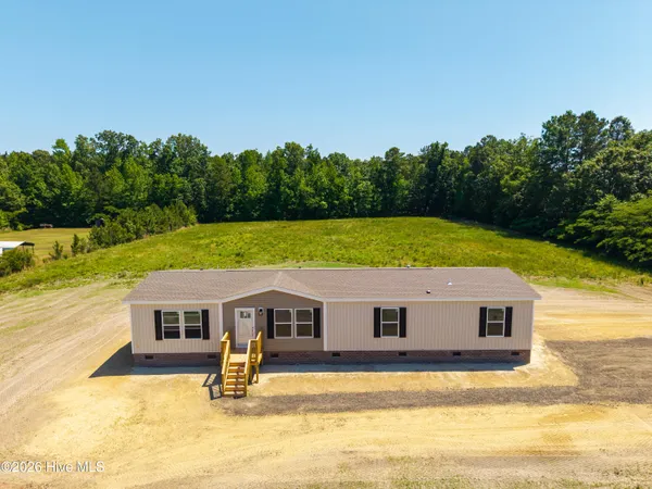 $325,000 | 688 Deep Creek Road, Hertford, NC 27944