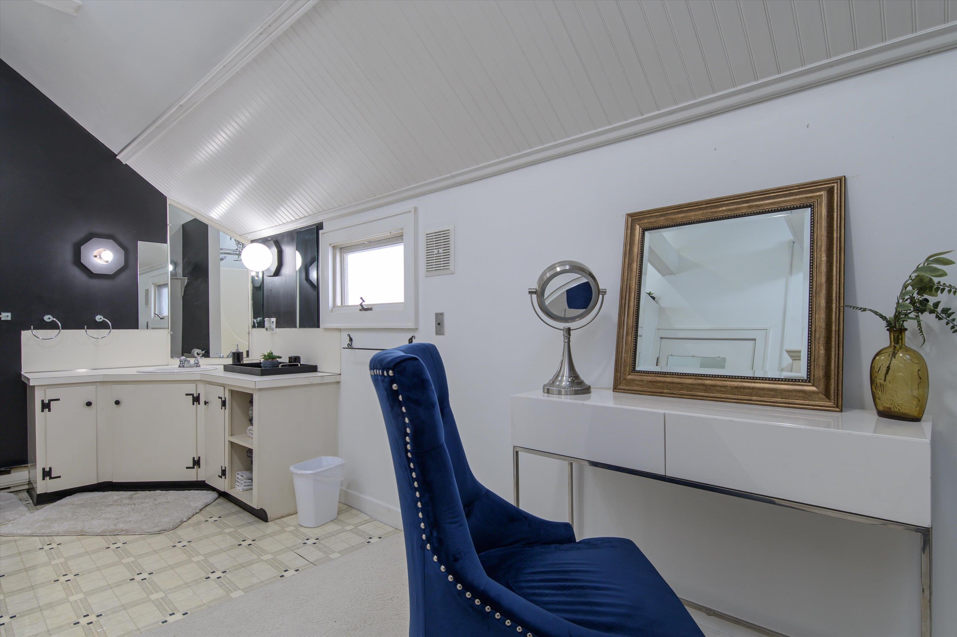 3466 Highway 103 Chester, VT 05143 - Photo 36 of 47