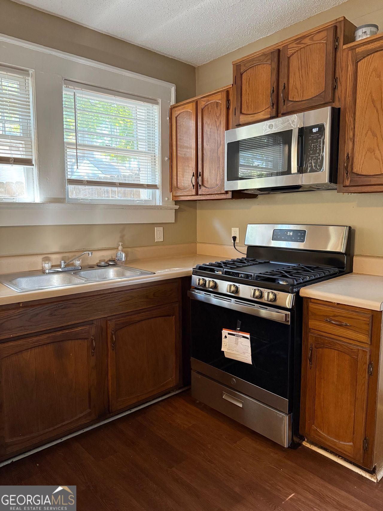 1019 Deckner Avenue Southwest Atlanta, GA 30310 - Photo 12 of 13