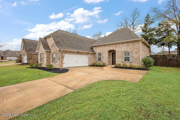 $330,000 | 150 Sweetbriar Circle, Canton, MS 39046