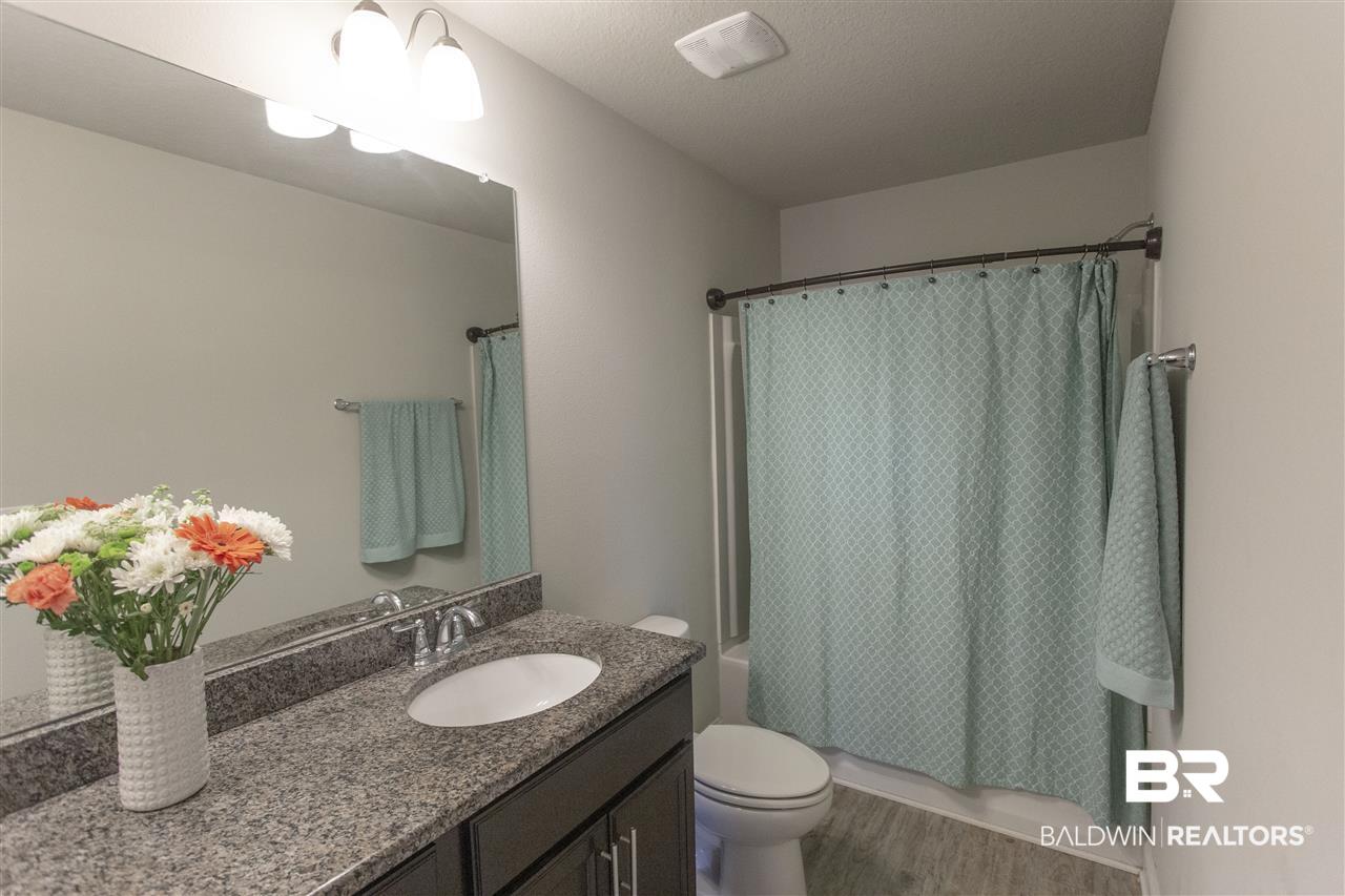 7637 Kari Lane Daphne, AL 36526 - Photo 17 of 28 Maser Bathroom