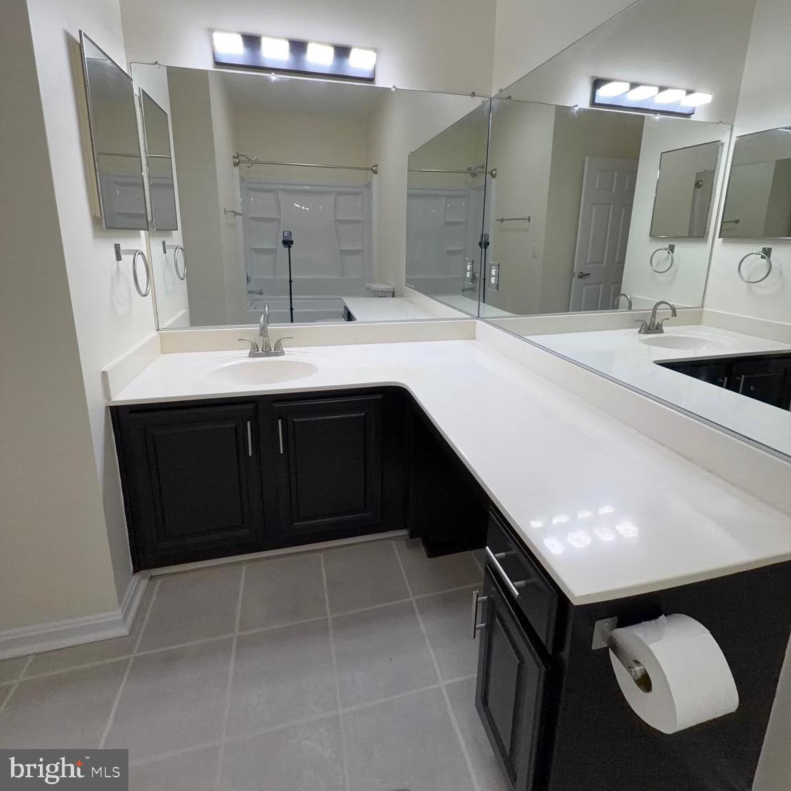 20453 Chesapeake Square, Unit 101 Sterling, VA 20165 - Photo 39 of 51 New light fixture