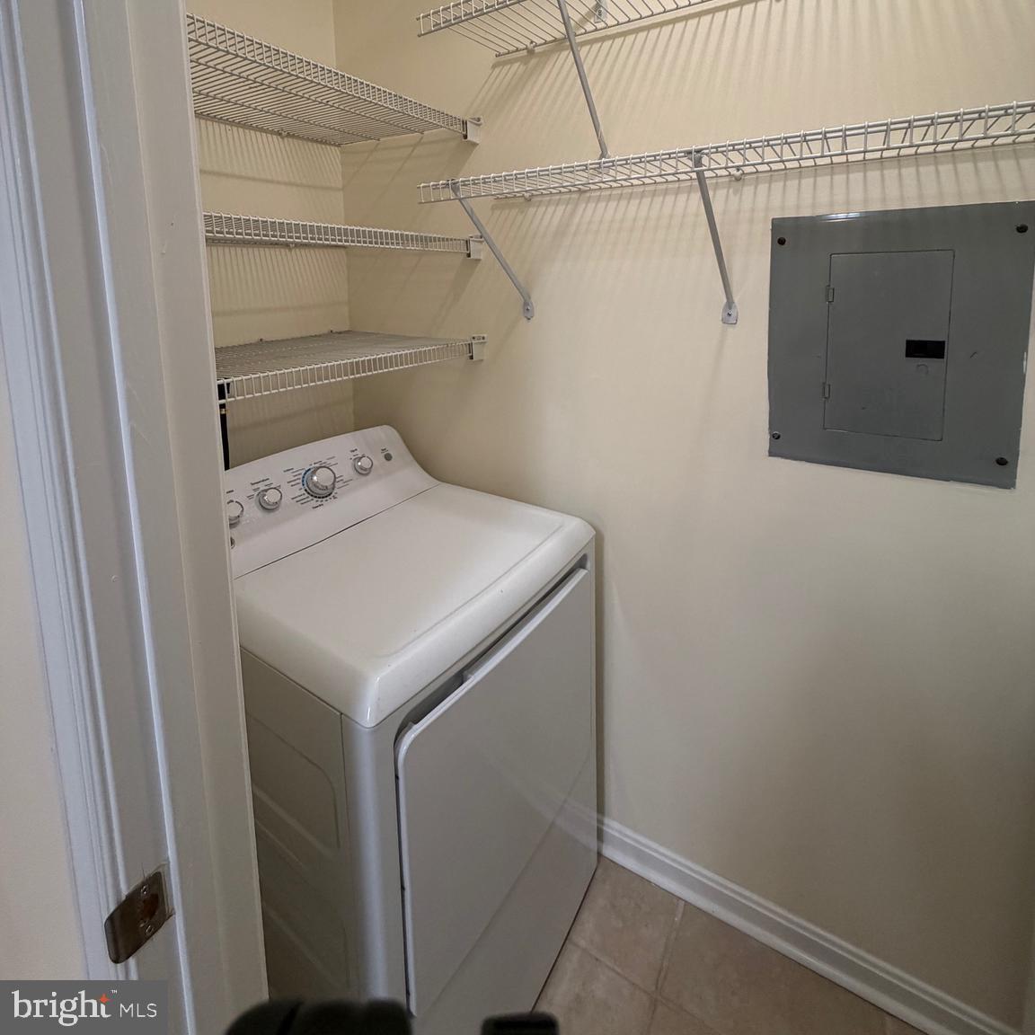 20453 Chesapeake Square, Unit 101 Sterling, VA 20165 - Photo 44 of 51 Full dryer