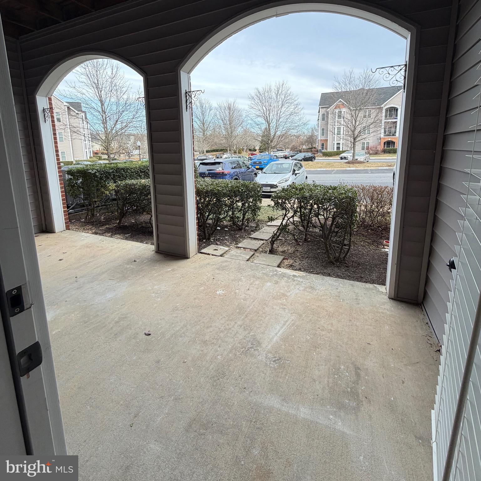 20453 Chesapeake Square, Unit 101 Sterling, VA 20165 - Photo 49 of 51 Covered patio