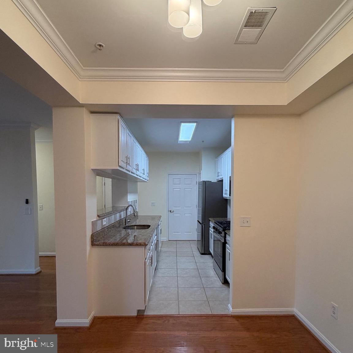 20453 Chesapeake Square, Unit 101 Sterling, VA 20165 - Photo 7 of 51 View of updated kitchen
