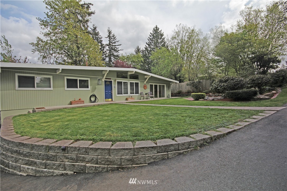 11838 Southeast 188th Street Renton, WA 98058 - Photo 2 of 25 Gallery Image 2