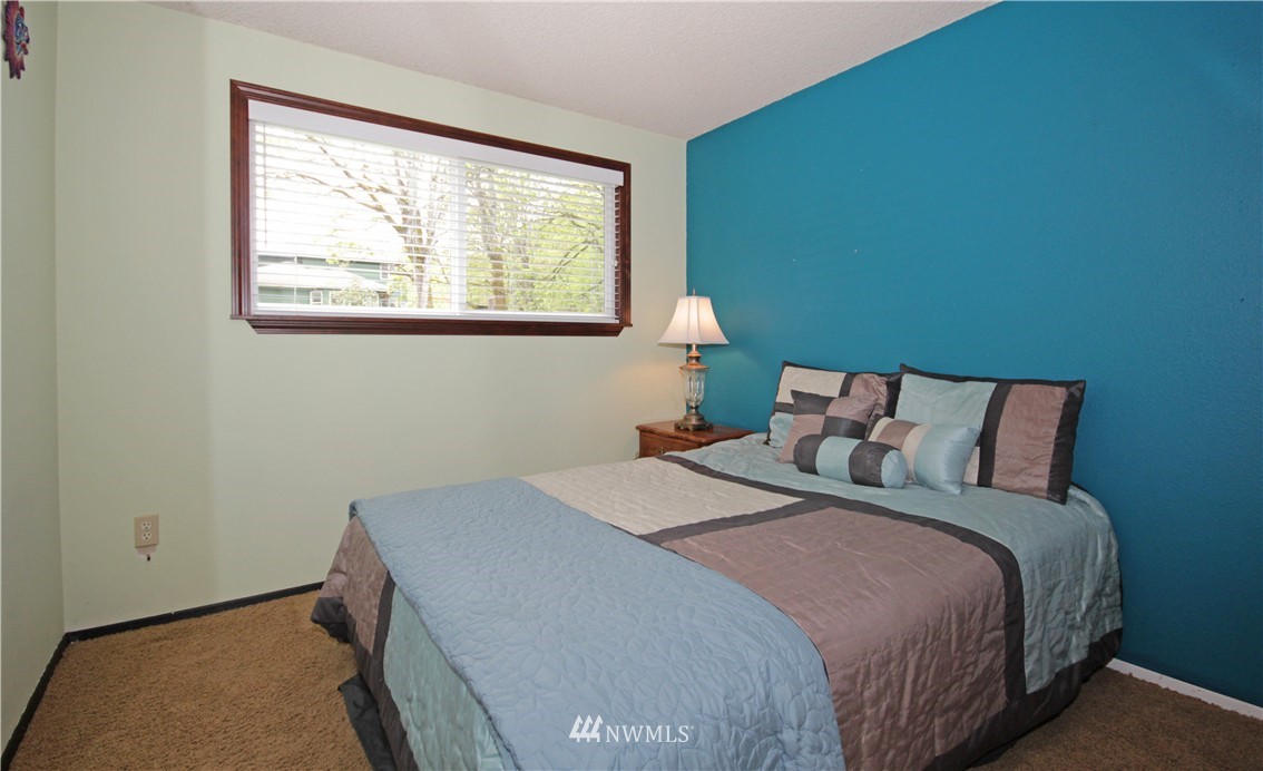 11838 Southeast 188th Street Renton, WA 98058 - Photo 13 of 25 Gallery Image 13