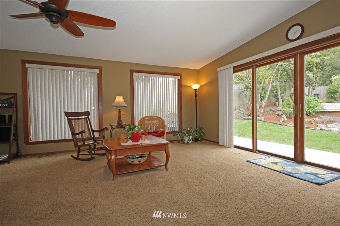 11838 Southeast 188th Street Renton, WA 98058 - Photo 8 of 25 Gallery Image 8