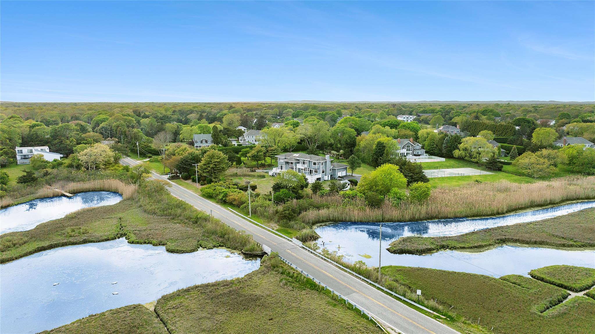 14 South Country Road Westhampton, NY 11977 - Photo 2 of 26