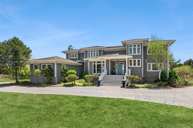 $2,375,000 | 14 South Country Road, Westhampton, NY 11977