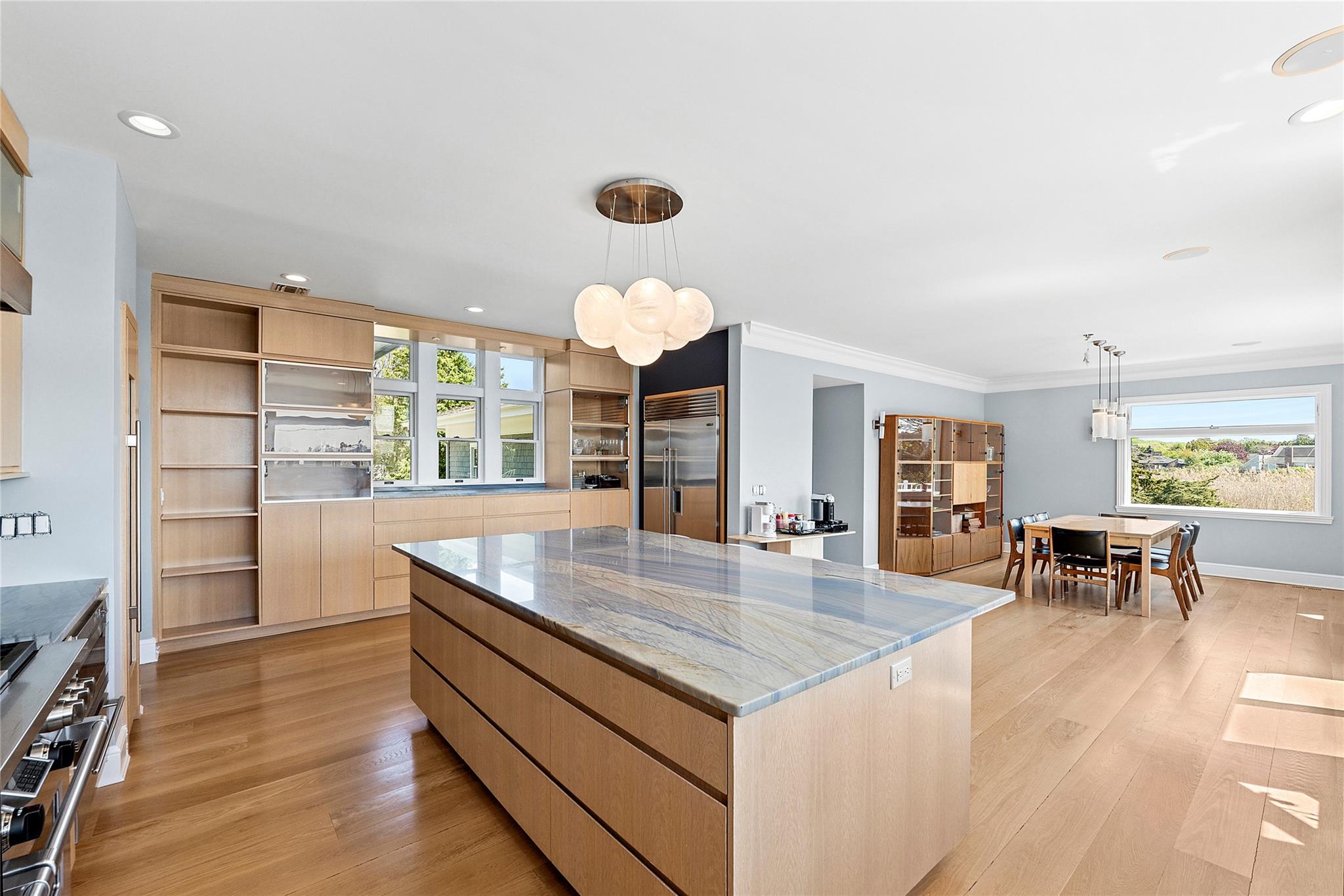 14 South Country Road Westhampton, NY 11977 - Photo 8 of 26