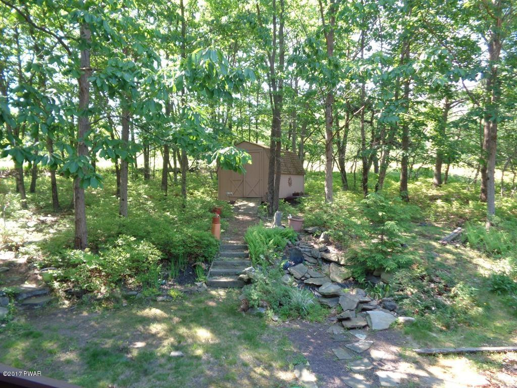 127 Mountain View Road Greeley, PA 18425 - Photo 9 of 36 10 Shed