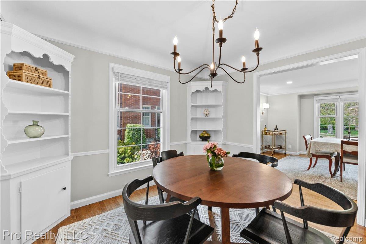 429 Roland Road Grosse Pointe, MI 48236 - Photo 16 of 34