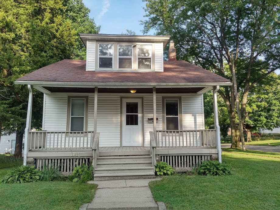 601 Rome Avenue Rockford, IL 61107 - Photo 2 of 14 Gallery Image 2