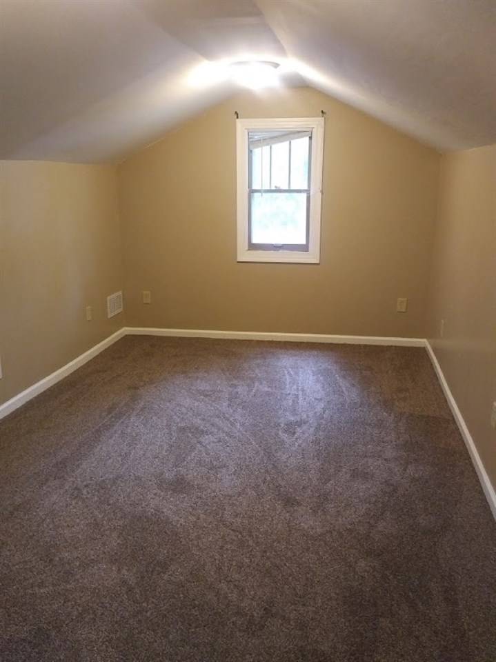 601 Rome Avenue Rockford, IL 61107 - Photo 6 of 14 Gallery Image 6