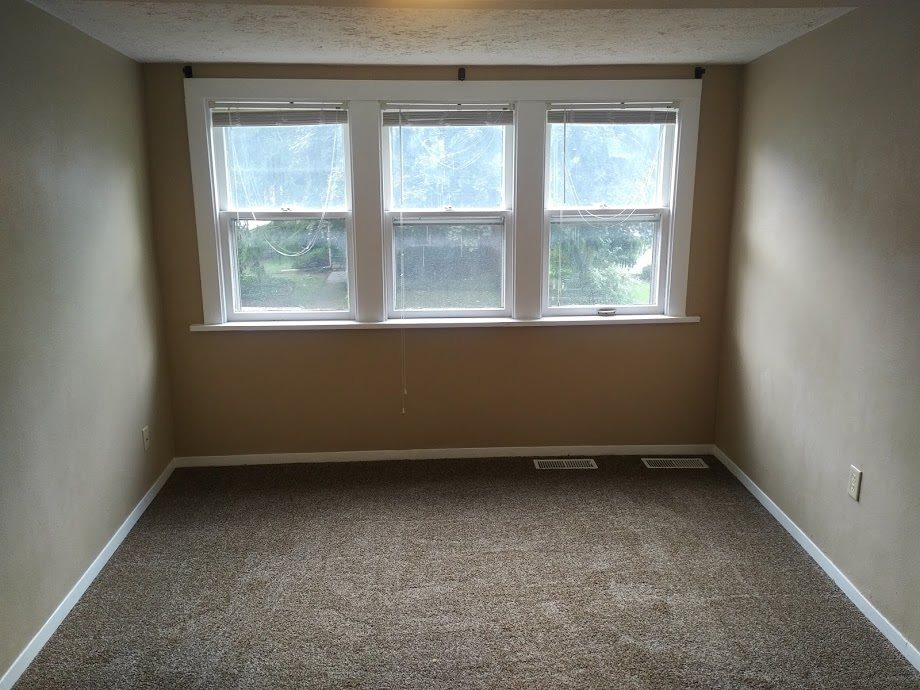 601 Rome Avenue Rockford, IL 61107 - Photo 7 of 14 Gallery Image 7
