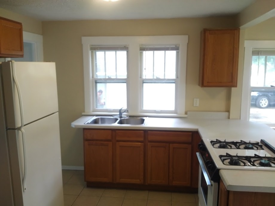 601 Rome Avenue Rockford, IL 61107 - Photo 8 of 14 Gallery Image 8