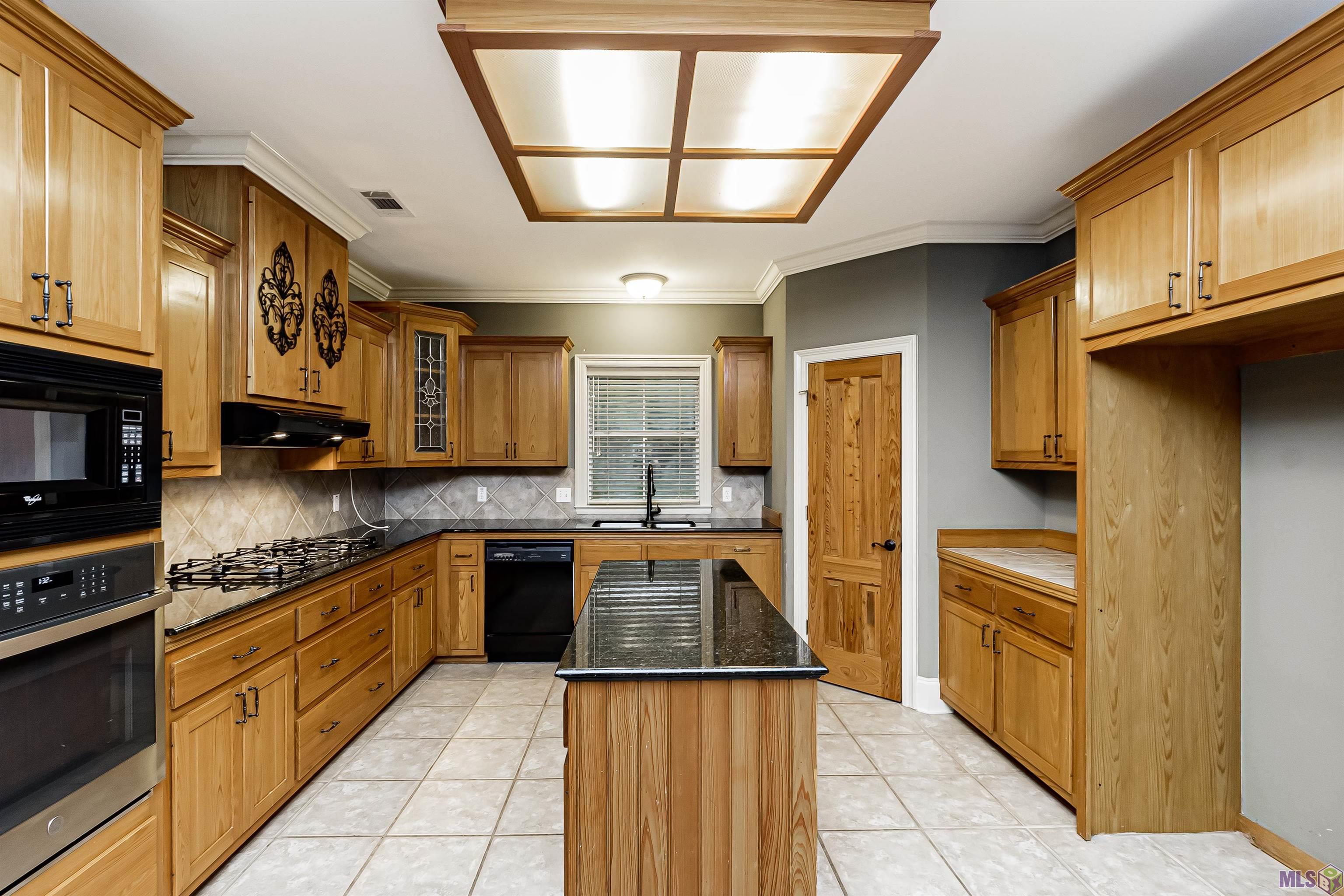 9611 Barringer Foreman Road Baton Rouge, LA 70809 - Photo 17 of 44