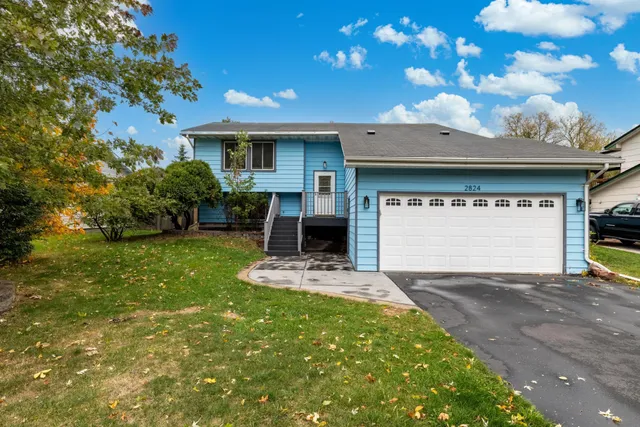 $339,900 | 2824 84th Avenue North, Brooklyn Park, MN 55444