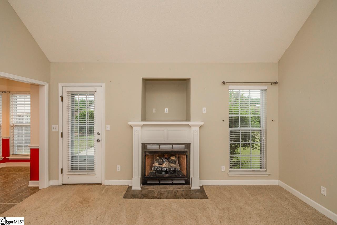 376 Split Oak Lane Inman, SC 29349 - Photo 3 of 21