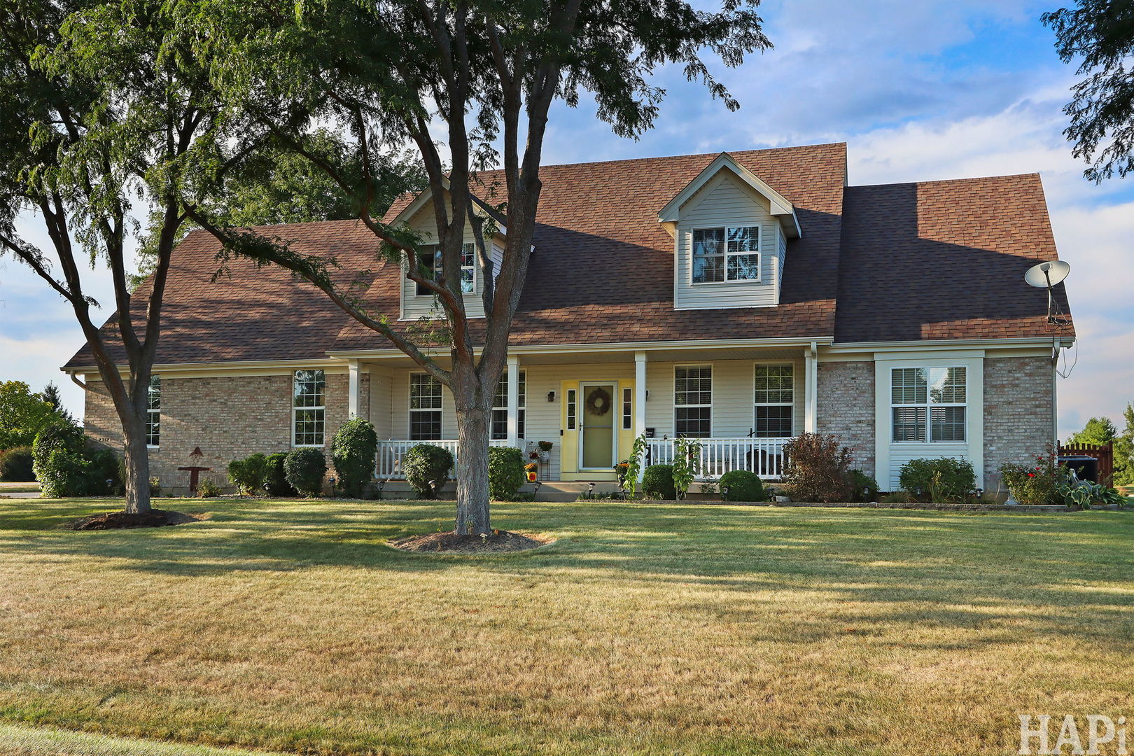 2312 Dakota Ridge Johnsburg, IL 60051 - Photo 1 of 41