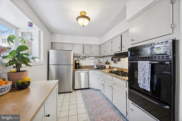 $2,900 | 2210 Bradmoor Road, Wilmington, DE 19803