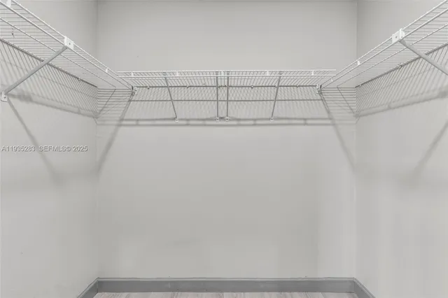 a view of a utility room