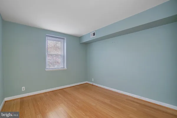 $299,000 | 2966 South Columbus Street, Unit B2, Arlington, VA 22206