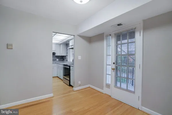 $299,000 | 2966 South Columbus Street, Unit B2, Arlington, VA 22206