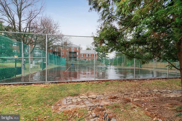 $299,000 | 2966 South Columbus Street, Unit B2, Arlington, VA 22206
