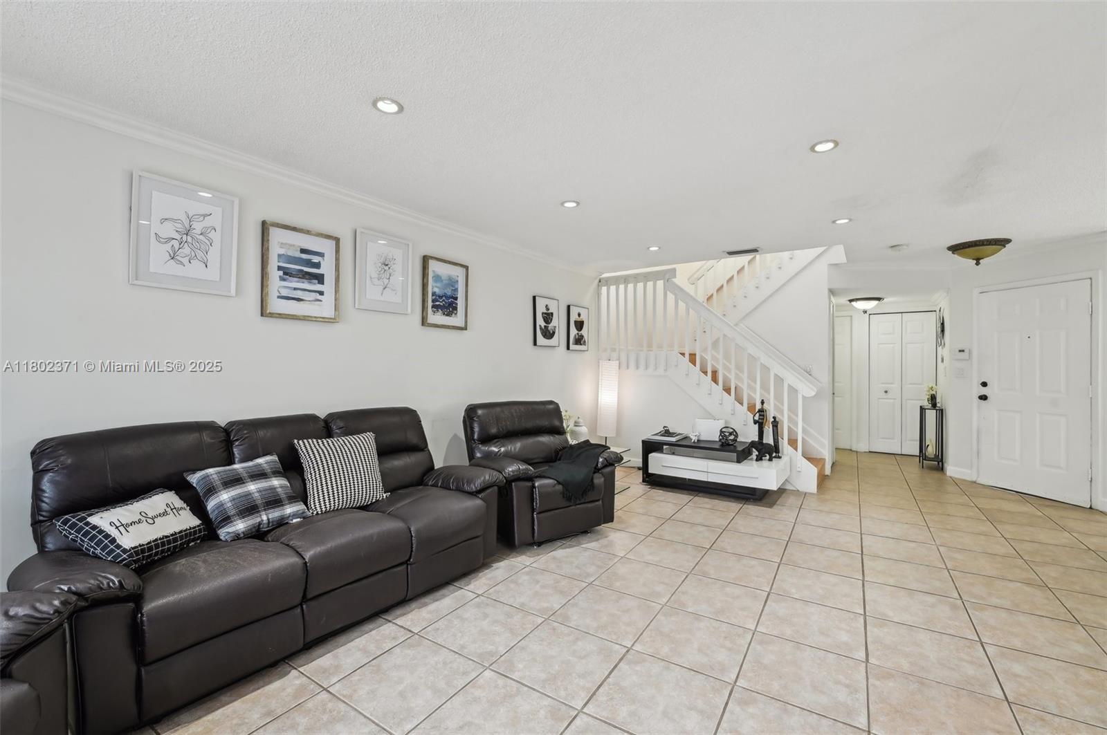 7377 Southwest 162nd Path Miami, FL 33193 - Photo 5 of 19 Gallery Image 5