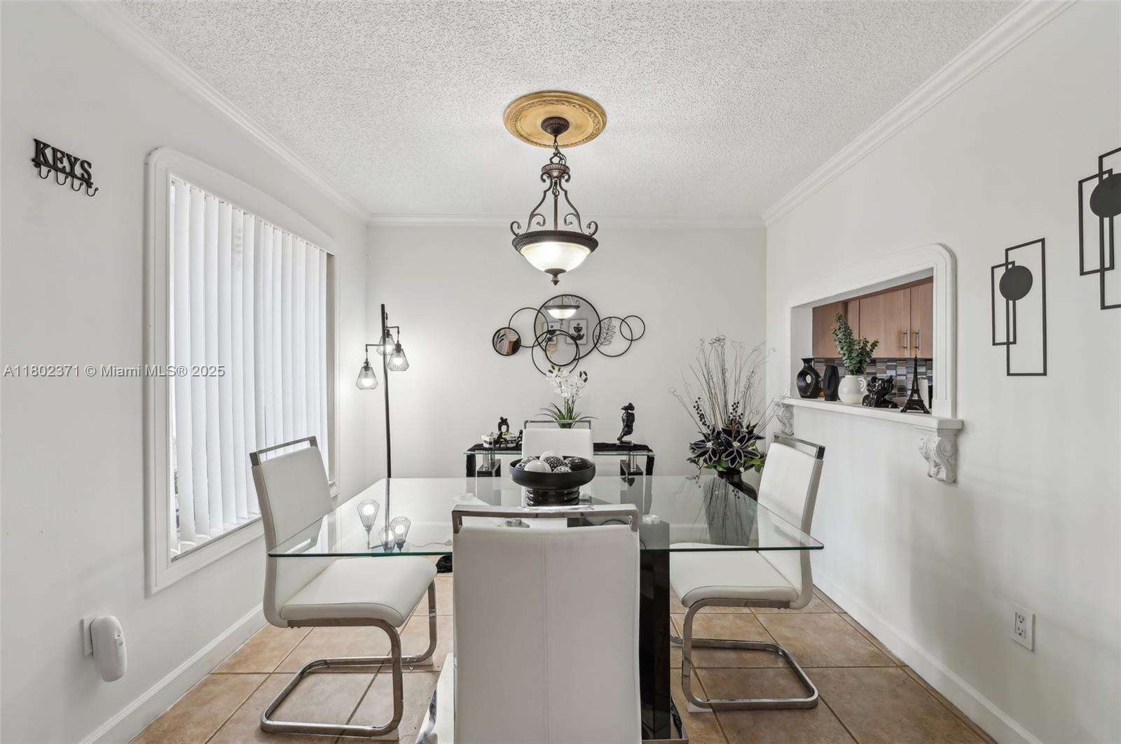 7377 Southwest 162nd Path Miami, FL 33193 - Photo 7 of 19 Gallery Image 7